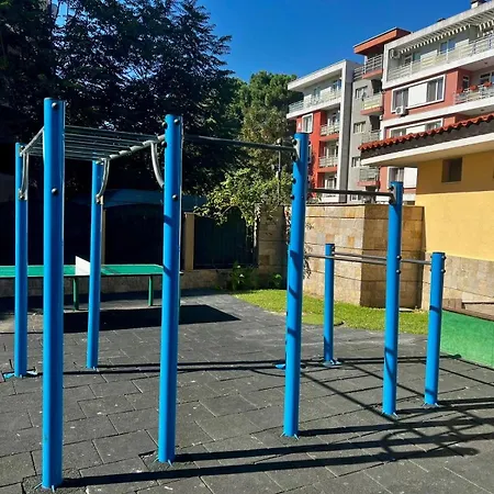 Royal Sun Romantic - 5 Min To The