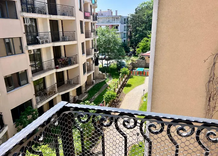 Апартамент Royal Sun Romantic - 5 Min To The *