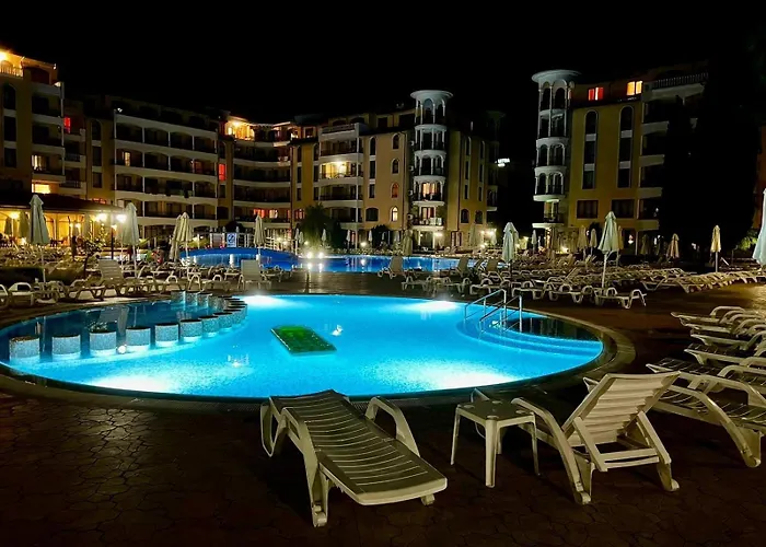 Royal Sun Romantic - 5 Min To The *