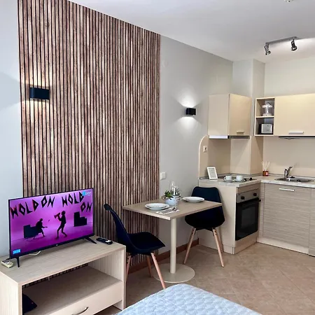 Royal Sun Romantic - 5 Min To The Appartamento Sunny Beach