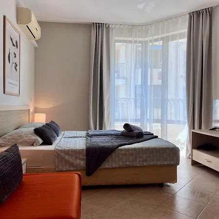 Apartment Royal Sun Romantic - 5 Min To The Sunny Beach