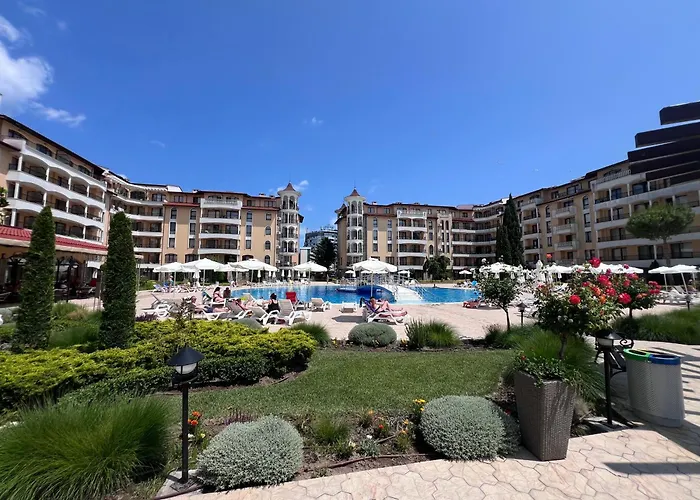 Royal Sun Romantic - 5 Min To The Солнечный берег