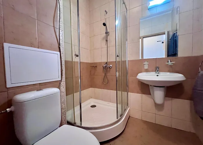 公寓 Royal Sun Romantic - 5 Min To The 阳光海滩